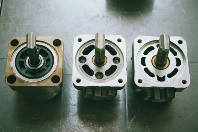 comparison of hydraulic pump types