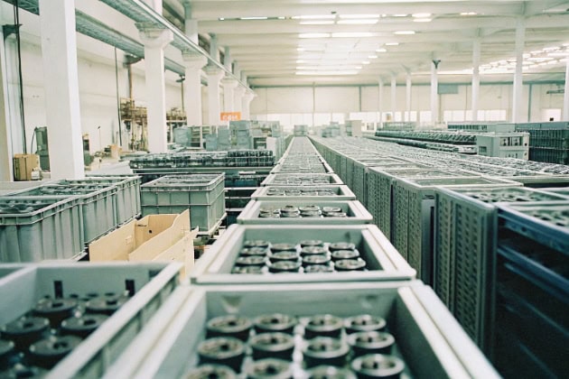 standard vs custom hydraulic gear pump parts